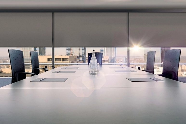 Enhancing Workplace Aesthetics: Roller Blinds in Modern Commercial Interior Design